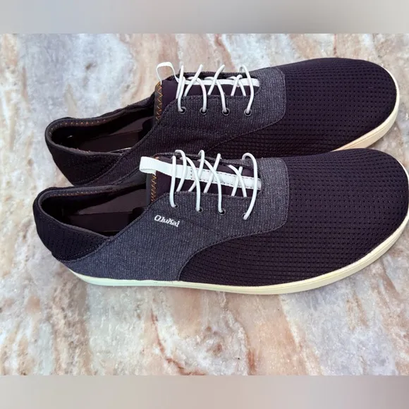 Men’s OluKai Nohea Moku no tie boat shoes- Size 11.5