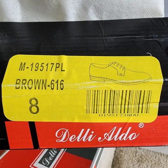Men's Tan Derby Dress Shoes Size 8
