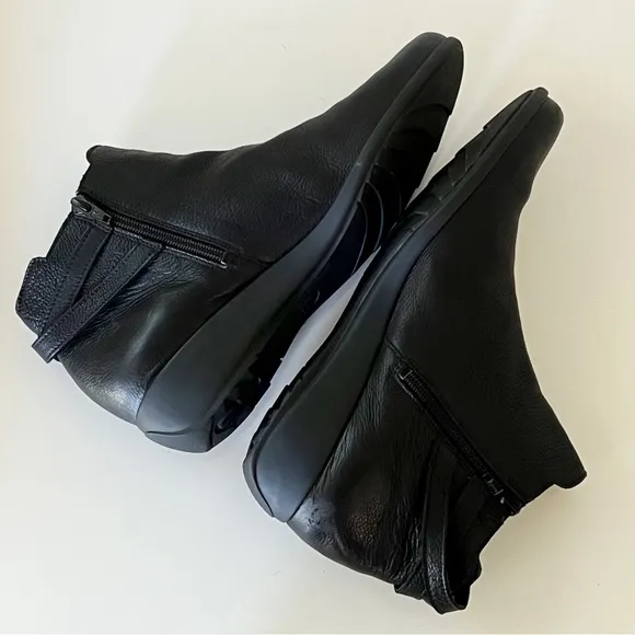 MEPHISTO Black Soft Leather Stella Wedge Air-Jet Zip Ankle Boots Booties 11