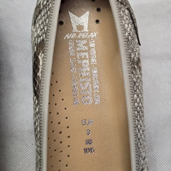 Mephisto Emilie Leather Air-Relax Snakeskin Pattern Ballet Flats Sz 10.5 Gold