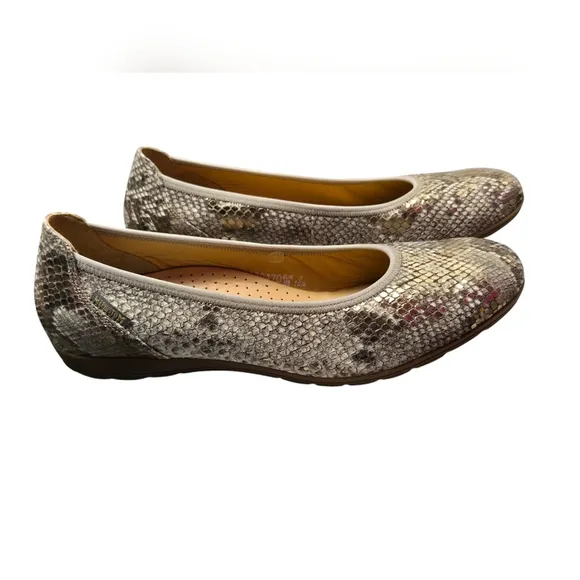 Mephisto Emilie Leather Air-Relax Snakeskin Pattern Ballet Flats Sz 10.5 Gold