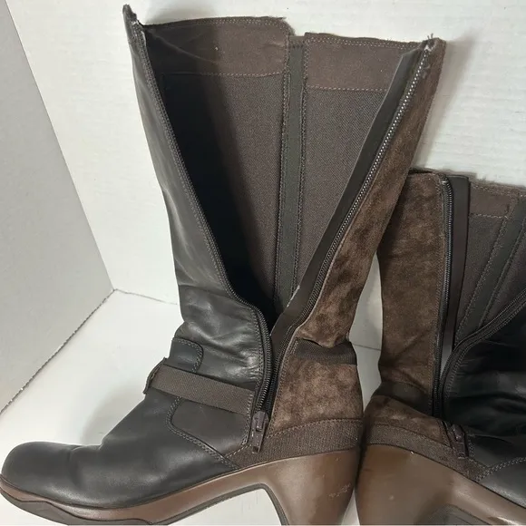 Merrill Women’s Shoes Boots Size 8.5 Leather Suede Side Zip Brown Expresso