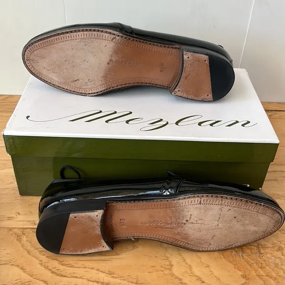 Mezlan Mirage Black Patent Tux Shoe 8 1/2 with box &amp; slip covers