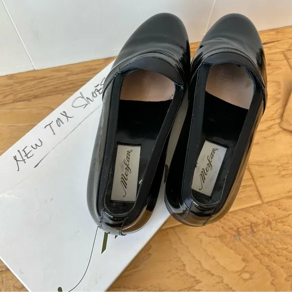 Mezlan Mirage Black Patent Tux Shoe 8 1/2 with box &amp; slip covers