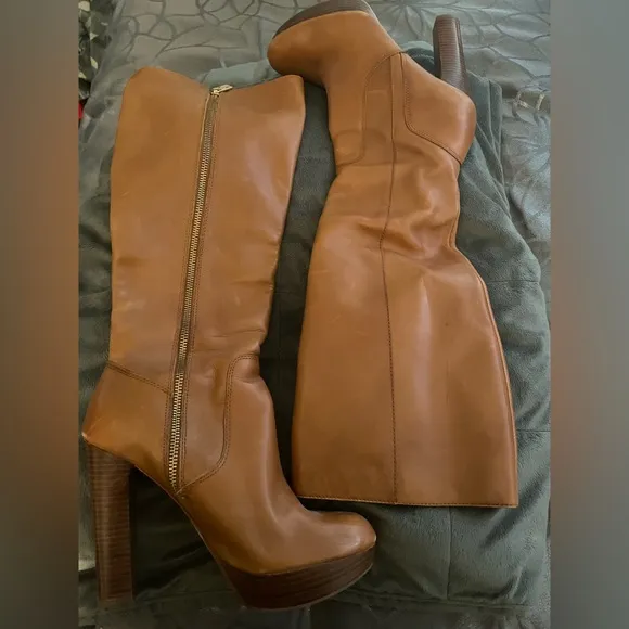 Michael Kors camel leather boots. Size 8.