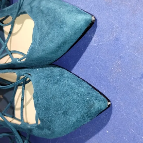 Michael Kors Collection Kallie Runway Suede ankle tie flats 38.5 blue Italy Nwot