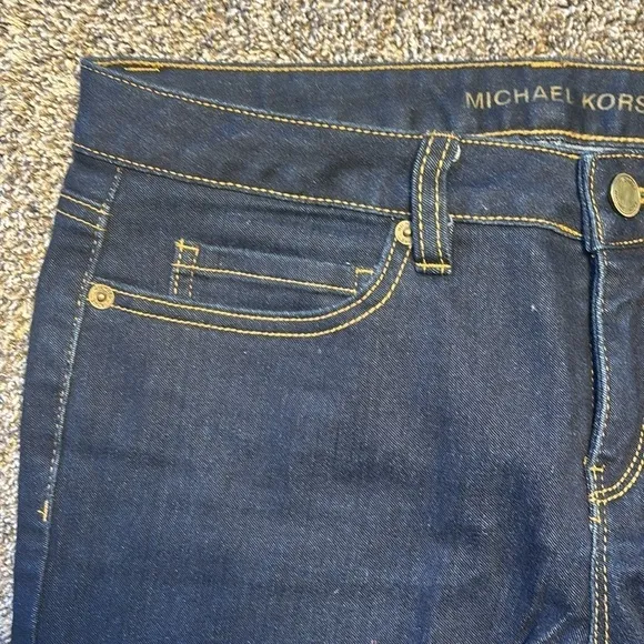 Michael Kors Dark Wash Denim Cropped Jeans Sz 2