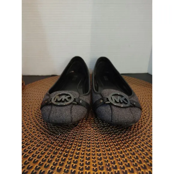 Michael Kors Flats Size 9M