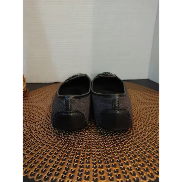 Michael Kors Flats Size 9M
