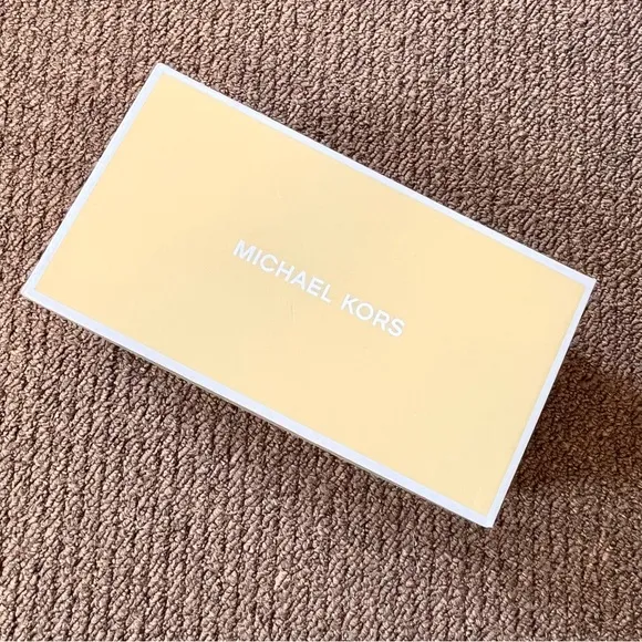 Michael Kors Silver Metallic Fulton Moc Women's Flats Size 7