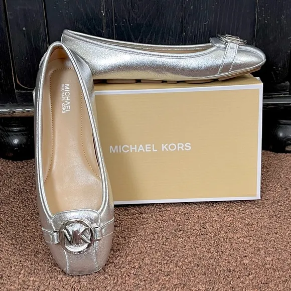 Michael Kors Silver Metallic Fulton Moc Women's Flats Size 7