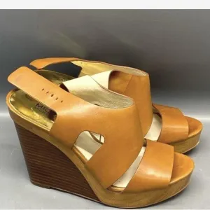 Michael Kors woman’s Acord Leather Wedge Plataform Sandals ankle Buckle sandals