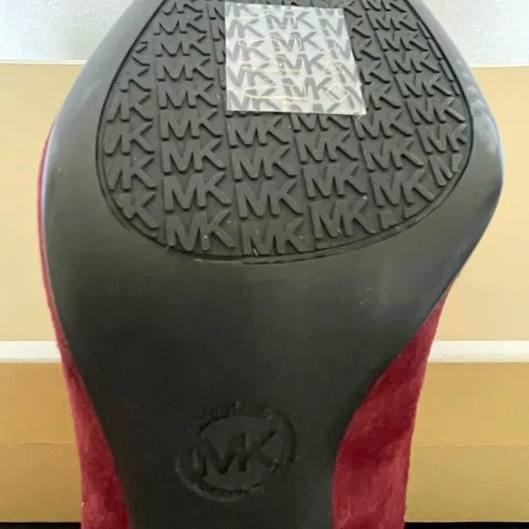 MICHAEL Michael Kors MK Flex Pump Merlot Suede Round Toe High Heel Pumps Size 8M