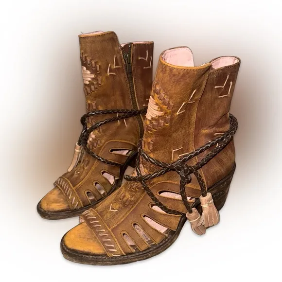 Miss Macie Boots
