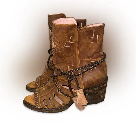 Miss Macie Boots
