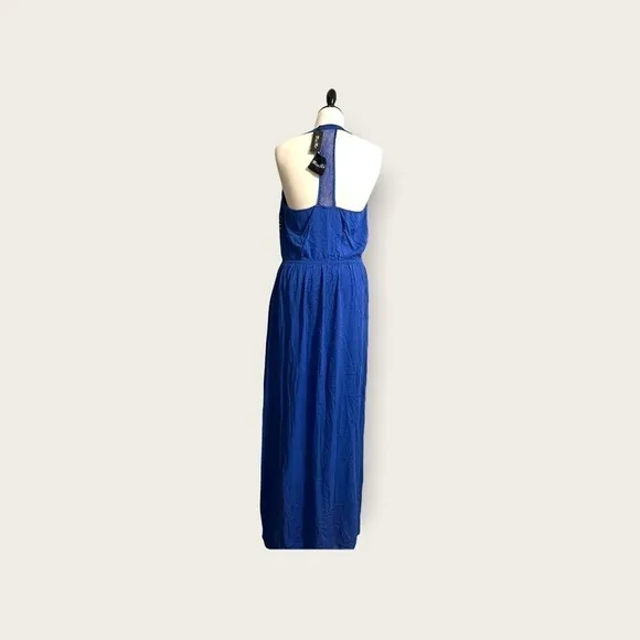 MISS ME MAXI DRESS (NWT) Embroidered Top Size Medium