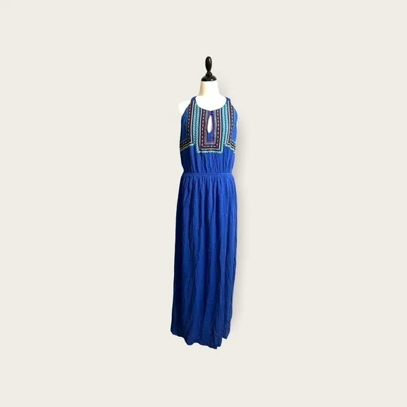 MISS ME MAXI DRESS (NWT) Embroidered Top Size Medium