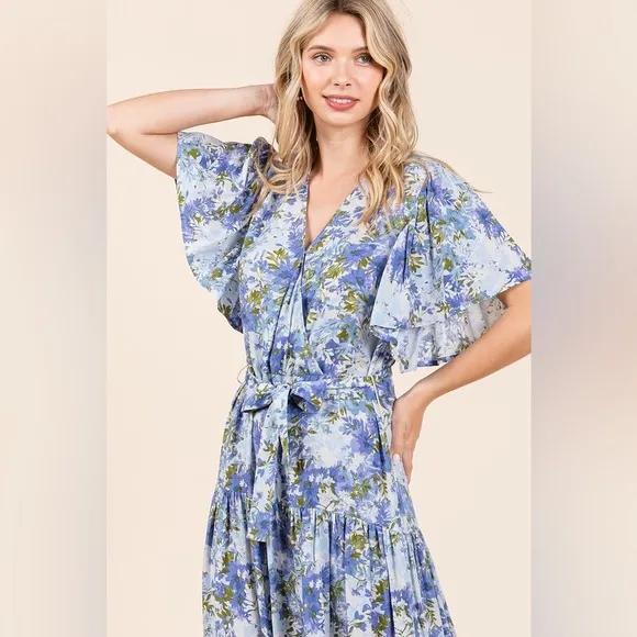 Mittoshop Floral Tie Waist Flutter Sleeve Tiered Dress