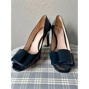 Miu Miu Peep Toe Pumps Bow Detail Block Heel Patent Leather Navy Blue 39
