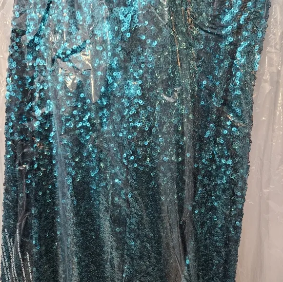 Morgan &amp; Co Colette Sequined Gown w/ Corsette Top &amp; High Slit peacock SZ 13 NEW