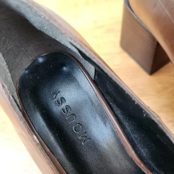 MOUSSY Brown Leather Heels
