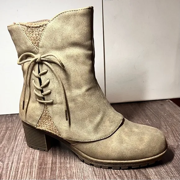 MUK LUKS Womens Lucy Lilith Boots SZ 7 NEW Taupe Mid Shaft Side Zip Block Heel