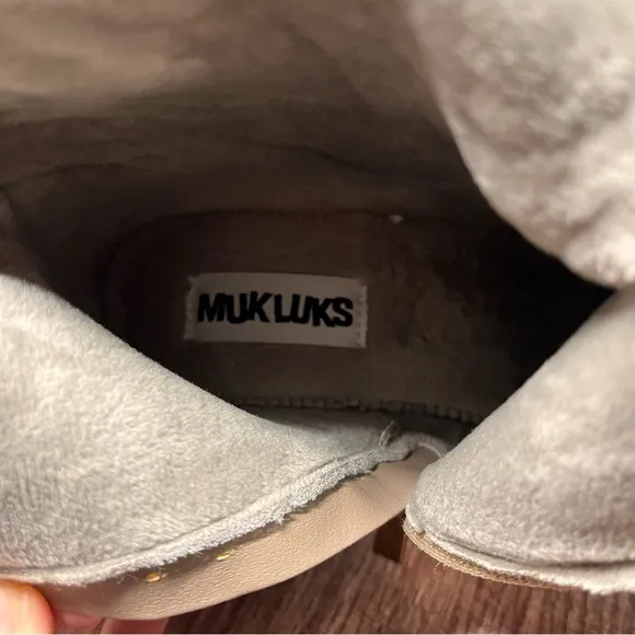 MUK LUKS Womens Lucy Lilith Boots SZ 7 NEW Taupe Mid Shaft Side Zip Block Heel