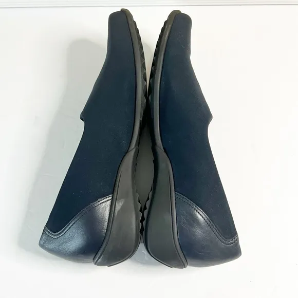 Munro Traveler Stretch Fabric Comfort Quality Flats Navy Size 8.5 M