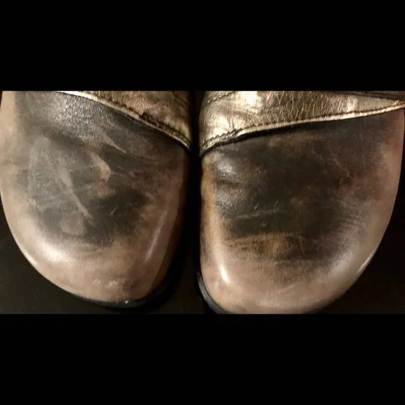 Naot black Matai Mary Jane flats distressed size 8 comfort shoe