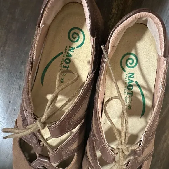 Naot Koru Timu/ 11147 Antique Brown/Toffee Brown Suede Leather Flats size 39 / 8
