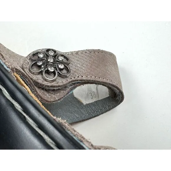 Naot Melody Metallic‎ Sandals Women 38 US 7-7.5 Embellished Comfort Silver Flats