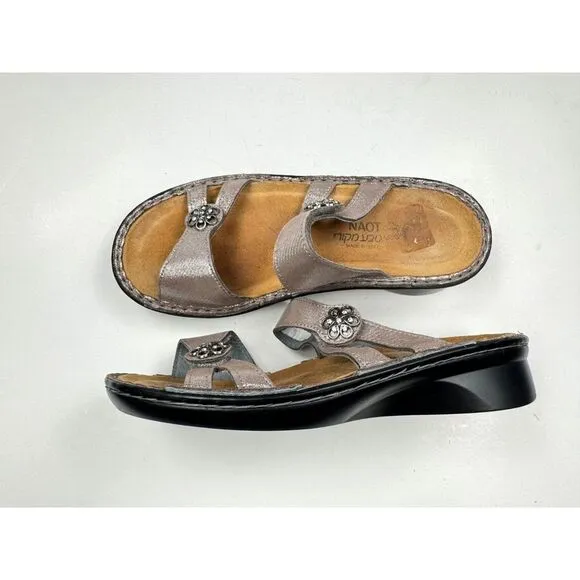 Naot Melody Metallic‎ Sandals Women 38 US 7-7.5 Embellished Comfort Silver Flats