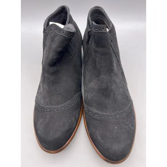Naot Nefasi Womens Black Velvet Nubuck Side Zip Ankle Boots Size 42 US 11-11.5