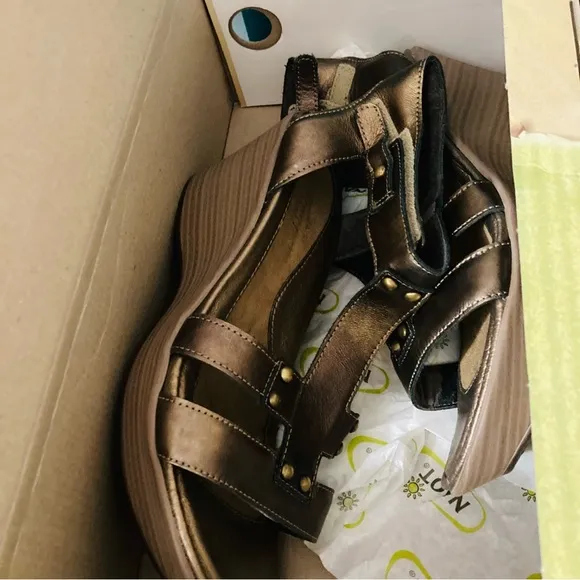 Naot size 7.5 - 39 wedges with gold accents
