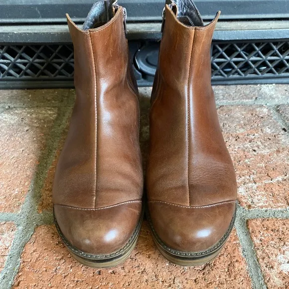 Naot Loyal Brown Leather Ankle Boot Bootie SZ 10 EU 41