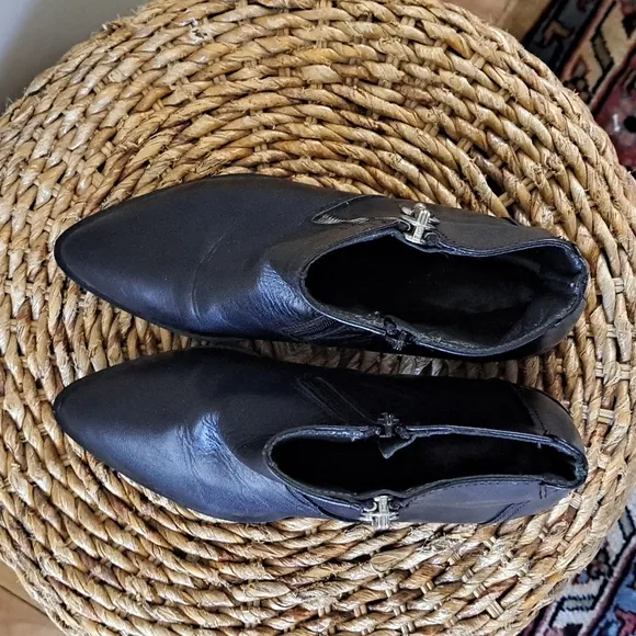 Napoleoni Womens Black Leather Ankle Boots Point Toe Side Zip 1.5&quot; Heel EU39/8.5