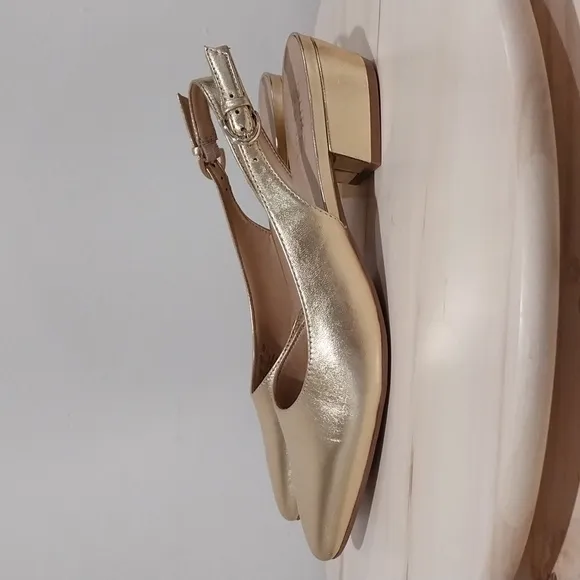 Naturalizer Banks Kitten Heel Shoes Size 7 Gold Leather Pointed Toe Slingback