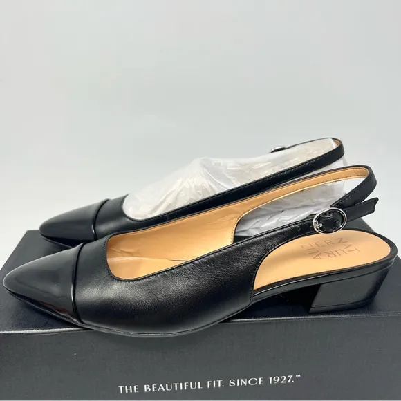 Naturalizer Banks Pointed Flats Wide!