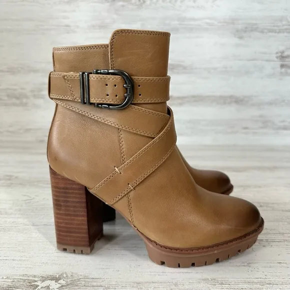 NATURALIZER LYRA Lug Sole Leather Platform Block Heel Boots 6 Tan Brown Buckle