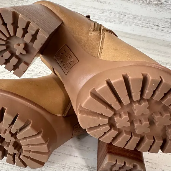NATURALIZER LYRA Lug Sole Leather Platform Block Heel Boots 6 Tan Brown Buckle