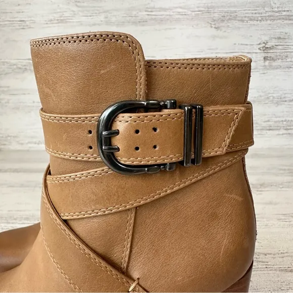 NATURALIZER LYRA Lug Sole Leather Platform Block Heel Boots 6 Tan Brown Buckle