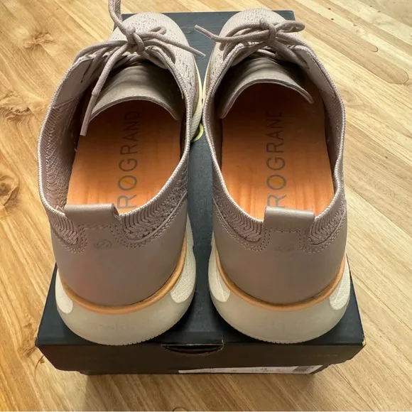 Nearly new 4. Zerogrand Stitchlite Oxford Cole Haan comfort shoes flats 8 pink