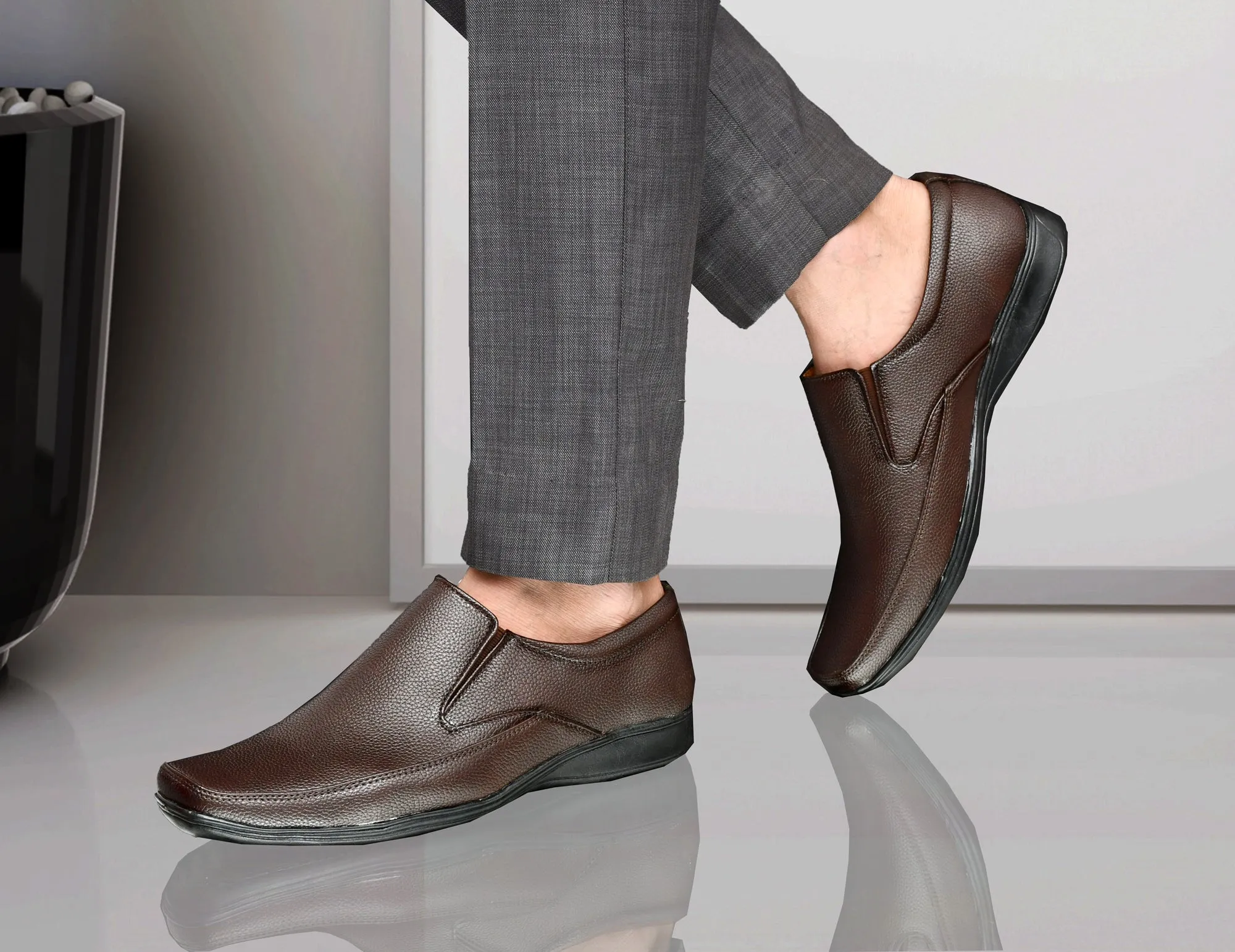 Neat Slit Clean Look Moccasins for Men  Coffee