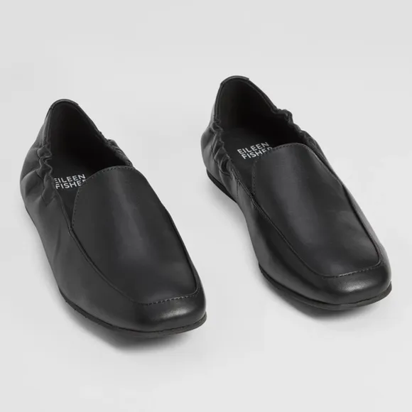 NEW $205 Eileen Fisher Sim Nappa Black leather loafers flats women size 5.5
