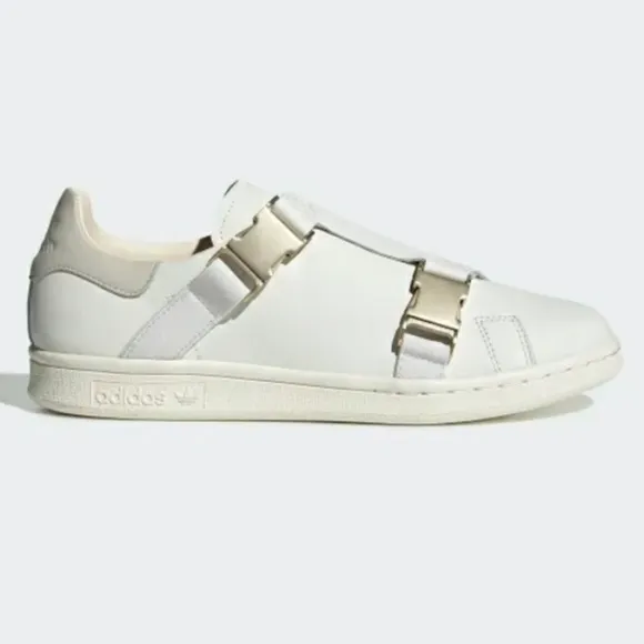 (New) Adidas Sneakers