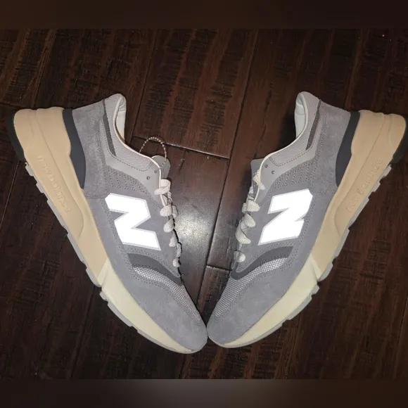 New Balance 997R Gray Sneakers