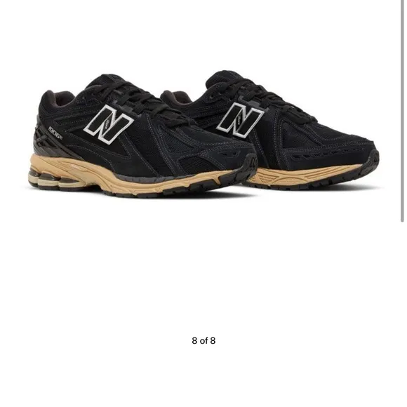 New Balance Men's Black and Tan Sneakers