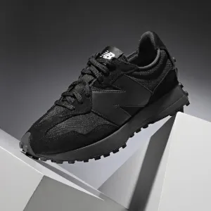 New Balance Men's Black Sneakers