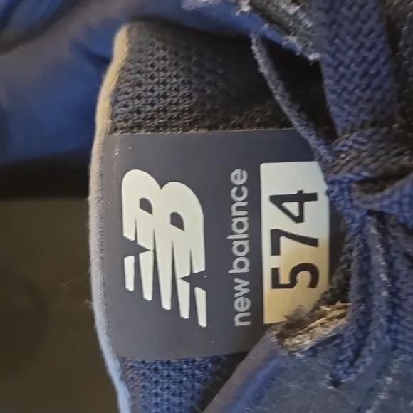 New Balance Men's Navy Sneakers size 12 mens