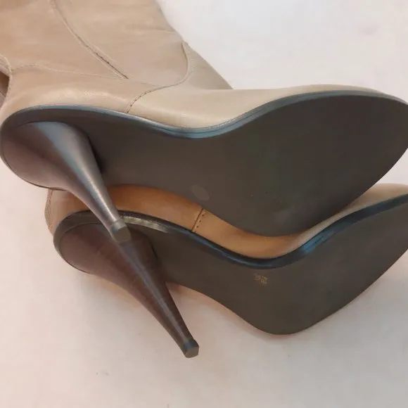 NEW BCBGMaxazaria Over the knee Tan Leather High Heel Boots Retail $595